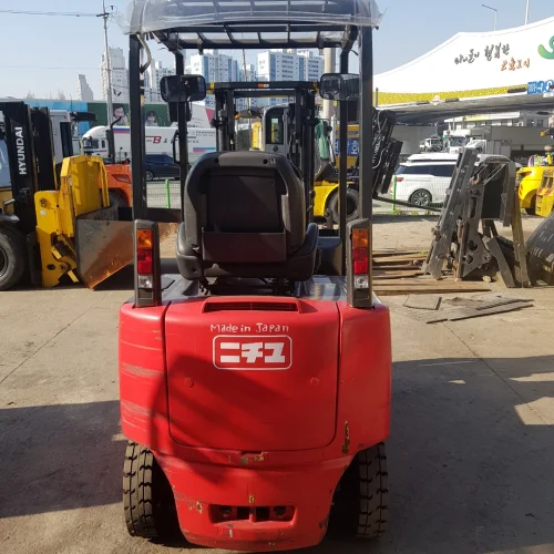 니치유 FB15PN-77-300 1.5톤