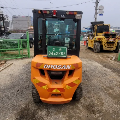두산 D30SE-7(2263) 3톤