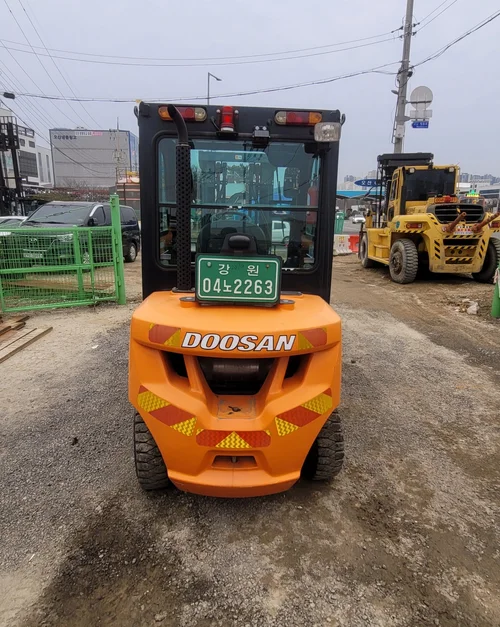 두산 D30SE-7(2263) 3톤