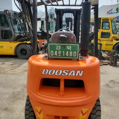 두산 D30SE-5(1480) 3톤