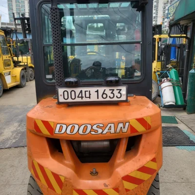 두산 D30SE-7 (1633) 3톤
