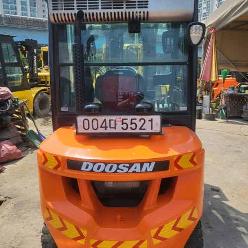 두산 D30S-7 (5521) 3톤