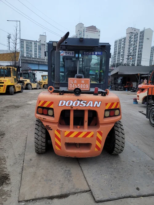 두산 D70S-5(7966) 7톤
