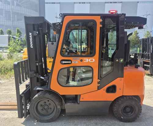 두산 D30SE-7(9367) 3톤